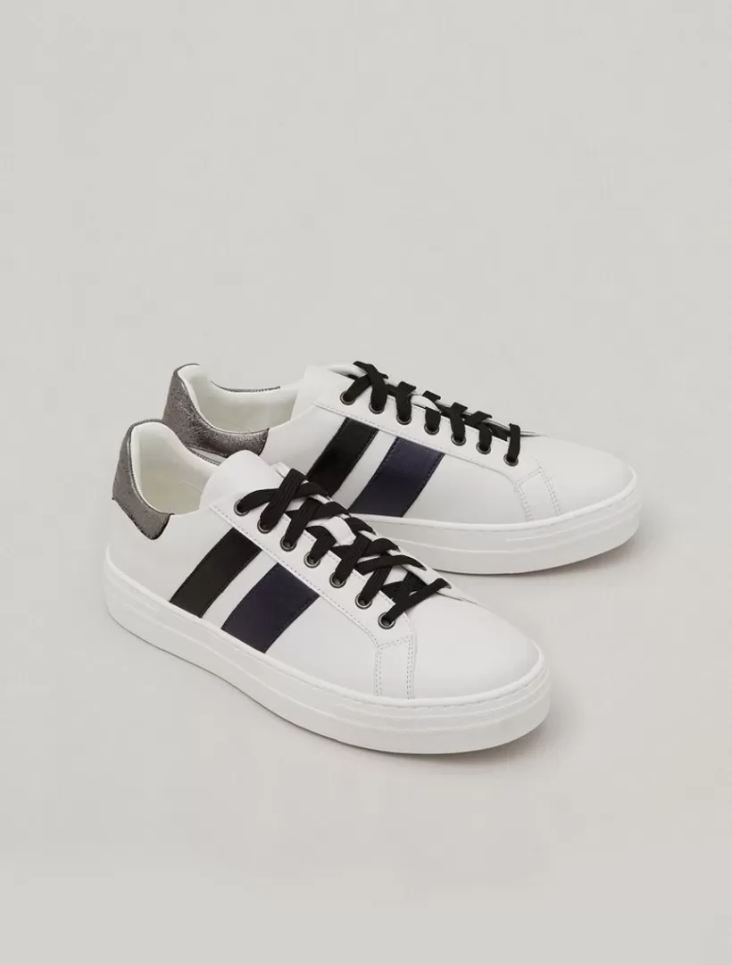 Store Trainers With Metallic Accents Shoes